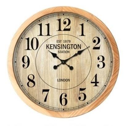 שעון קיר עגול עשוי עץ טבעי מיוחד בשילוב מחוגים שחורים