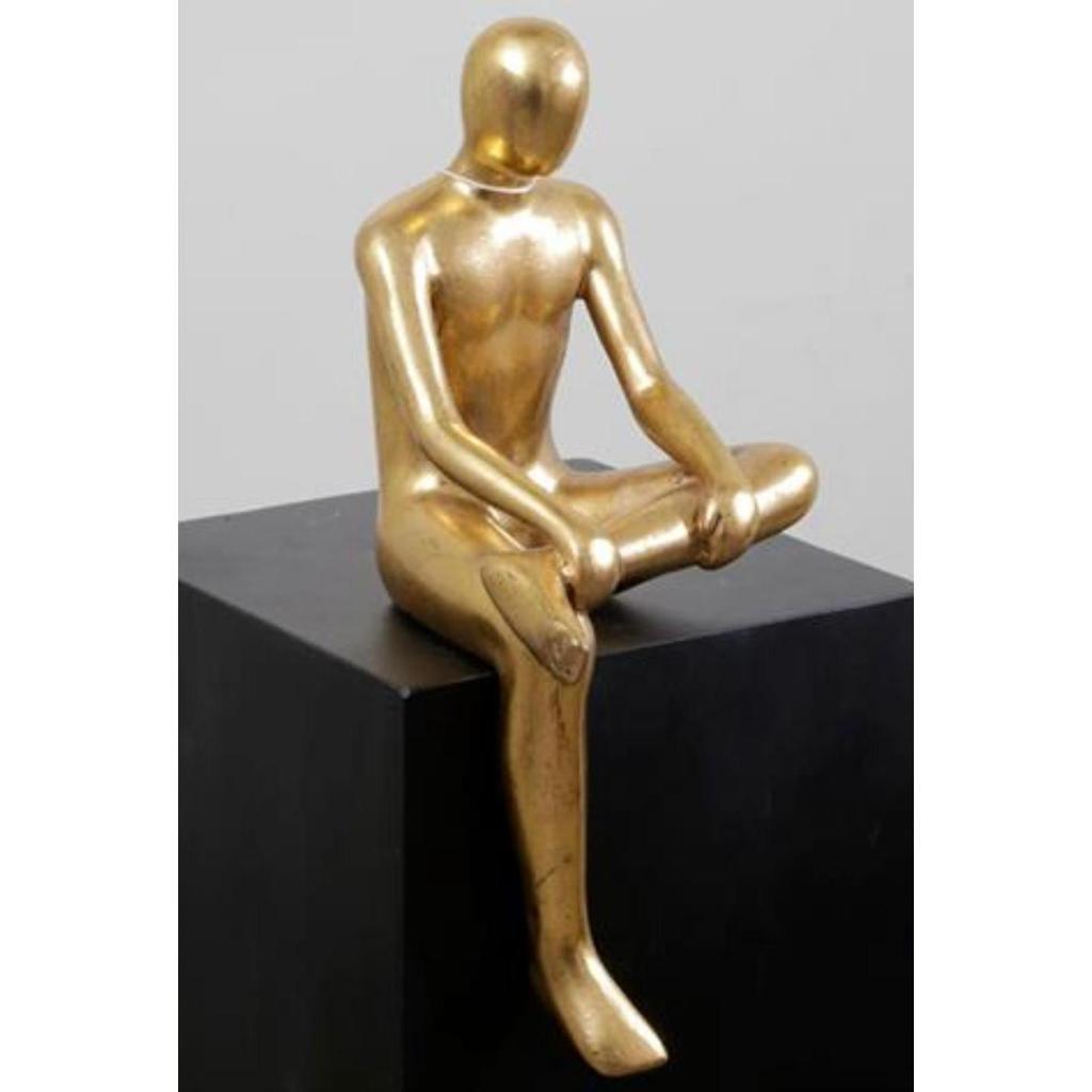 פסל נוי מעוצב דמות יושבת בגוון זהב יוקרתי 43X23X19 ס"מ