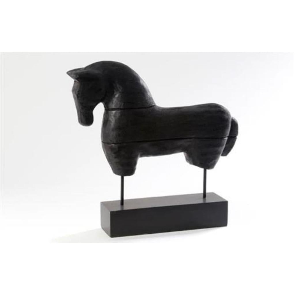 פסל סוס נוי דקורטיבי עשוי עץ בצבע שחור 45X43 ס"מ