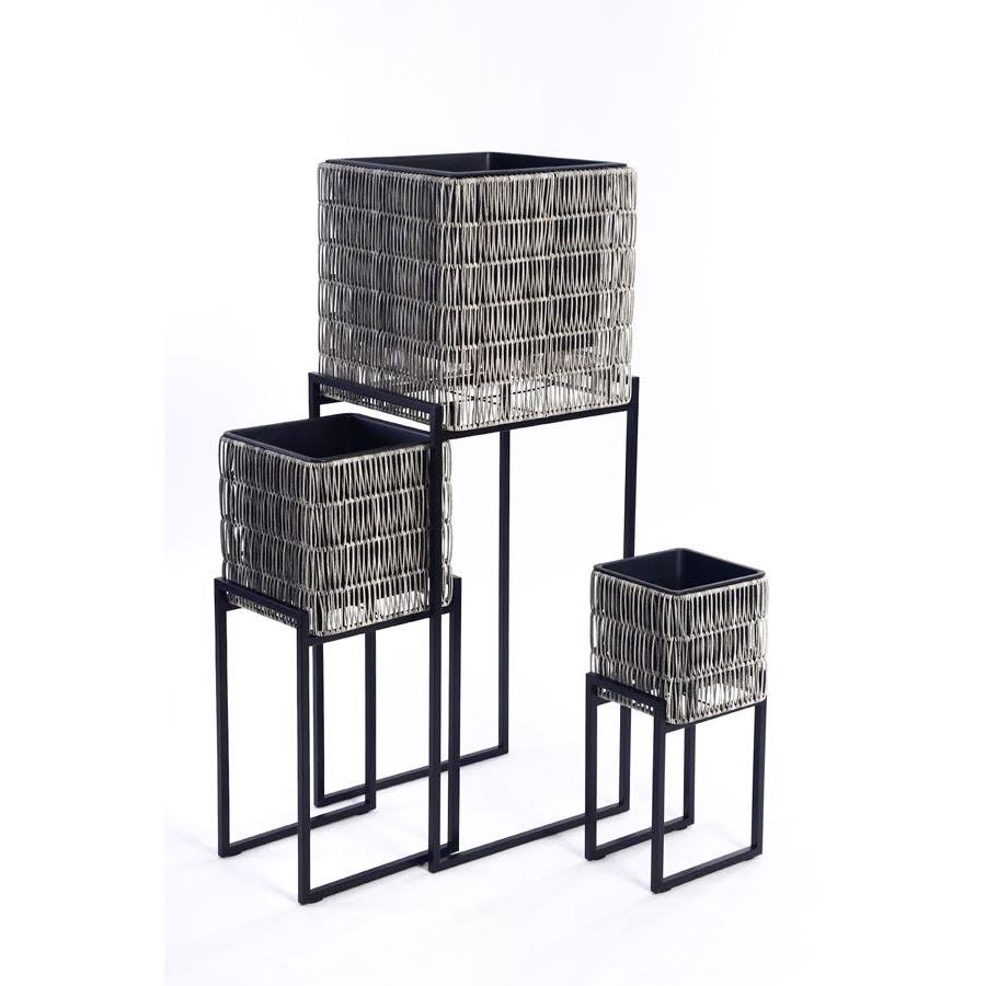 סט 3 מעמדים לעציצים עשוי במבוק בגוון אפור אבן