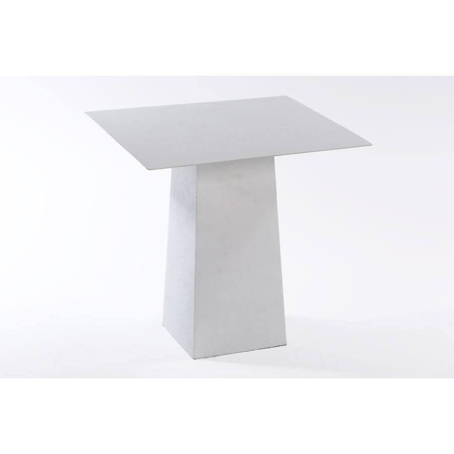 שולחן צד מרובע עשוי מתכת בגוון לבן מיוחד 45X45X45 ס"מ