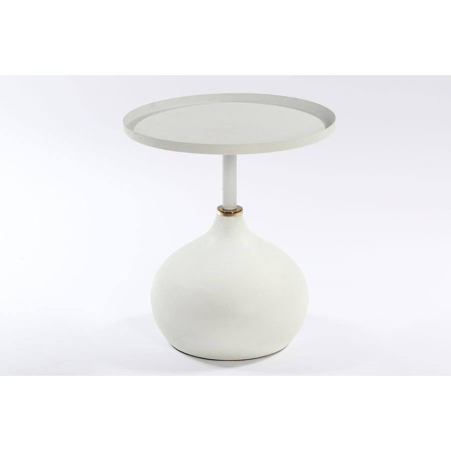 שולחן צד עשוי מתכת יוקרתית בצבע שמנת 51X46X46 ס"מ