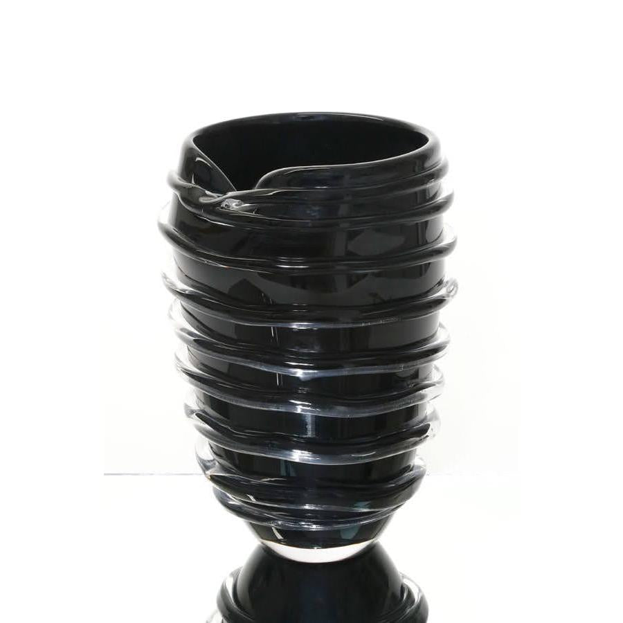 אגרטל עשוי קריסטל בגוון שחור יוקרתי ומיוחד 29X19X19 ס"מ