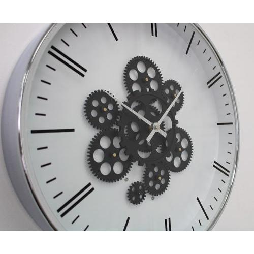 שעון קיר מעוצב גלגלי שיניים בצבע שחור בשילוב מסגרת כסף