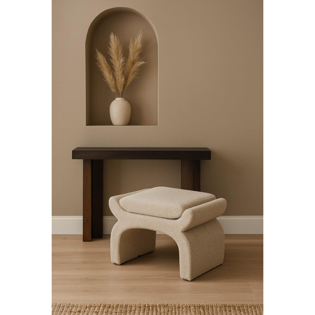 הדום יוקרתי לחדר שינה בעיצוב מודרני