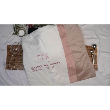 כיסוי פלטה דגם תהילה בגוון פודרה יוקרתי 80X70 ס”מ
