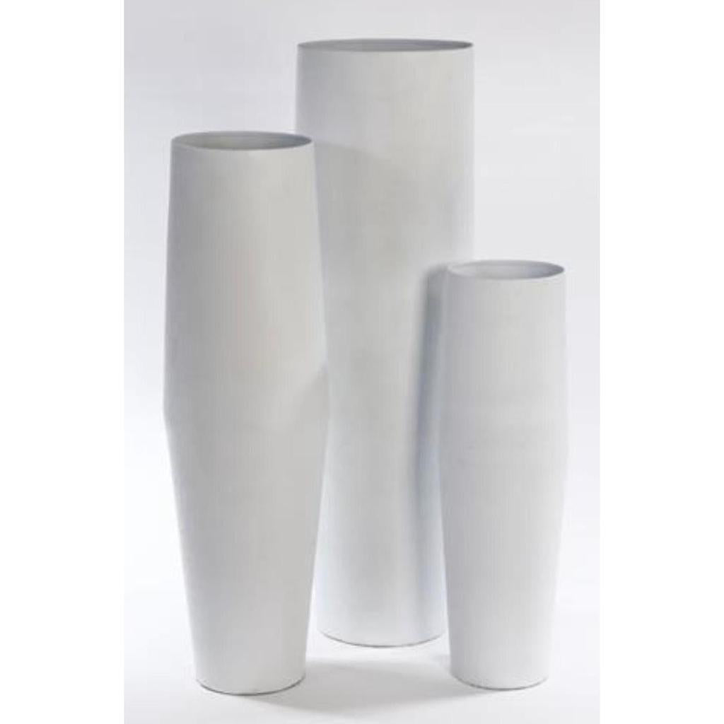 סט 3 מעמדים לעציצים עשויים מתכת בצבע לבן מיוחד