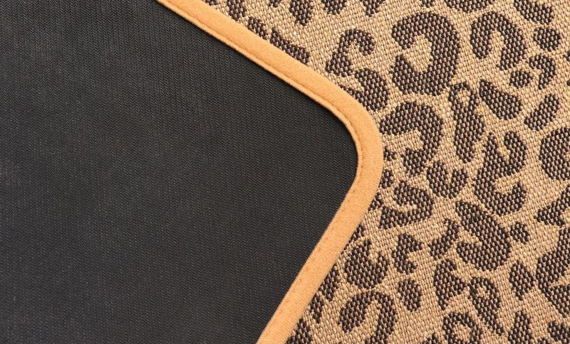 שטיח דגם פנתרה מעוצב הדפס מנומר בגוון חום