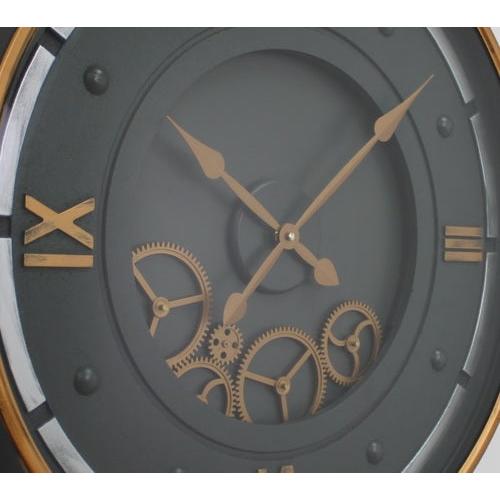 שעון קיר מעוצב גלגלי שיניים מסתובבים בשילוב ספרות רומיות