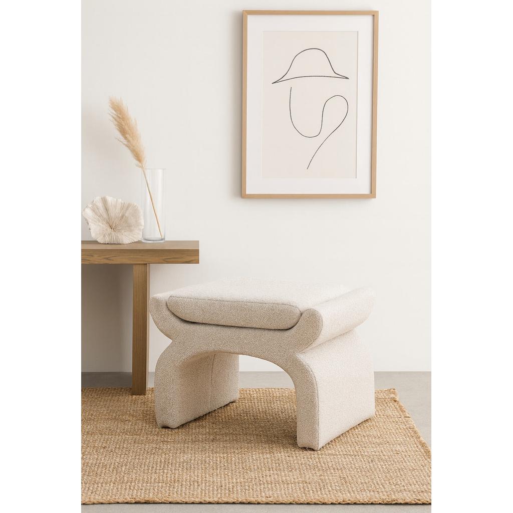 הדום יוקרתי לחדר שינה בעיצוב מודרני