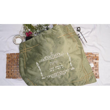 כיסוי פלטה דגם קדושה בגוון ירוק מרווה ושילוב רקמה 80X70 ס"מ