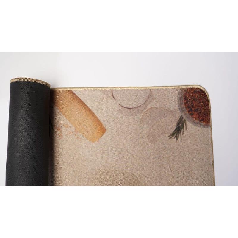 שטיח למטבח דגם טנסי עשוי בד ושילוב גומי עם כיתוב