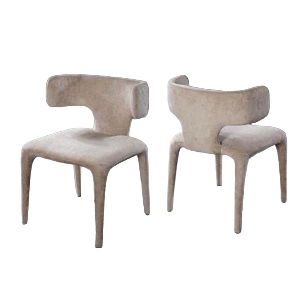 כיסא אוכל עשוי קטיפה יוקרתית בצבע בז' 