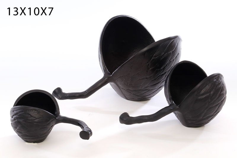 קערת אגוז BrassBlack בגודל 13X10X7 בצבע שחור מט
