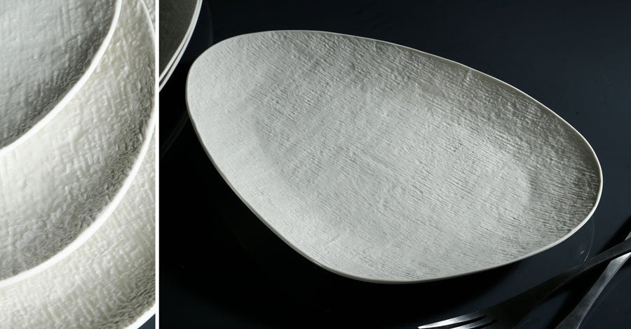 כלי שולחן פורצלן NEW BONE CHINA SIMPEL – לבן ושחור – צלחת הגשה אובלית – דגם 5