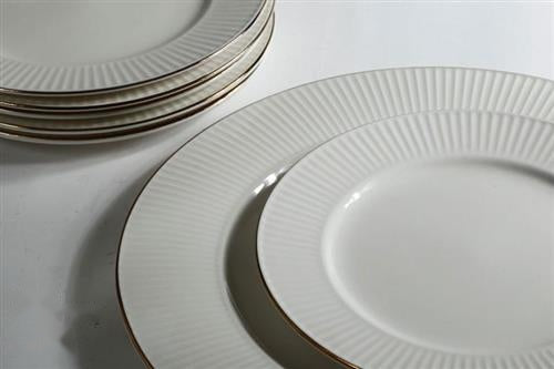סט עוגה פורצלן פס זהב New Bone China