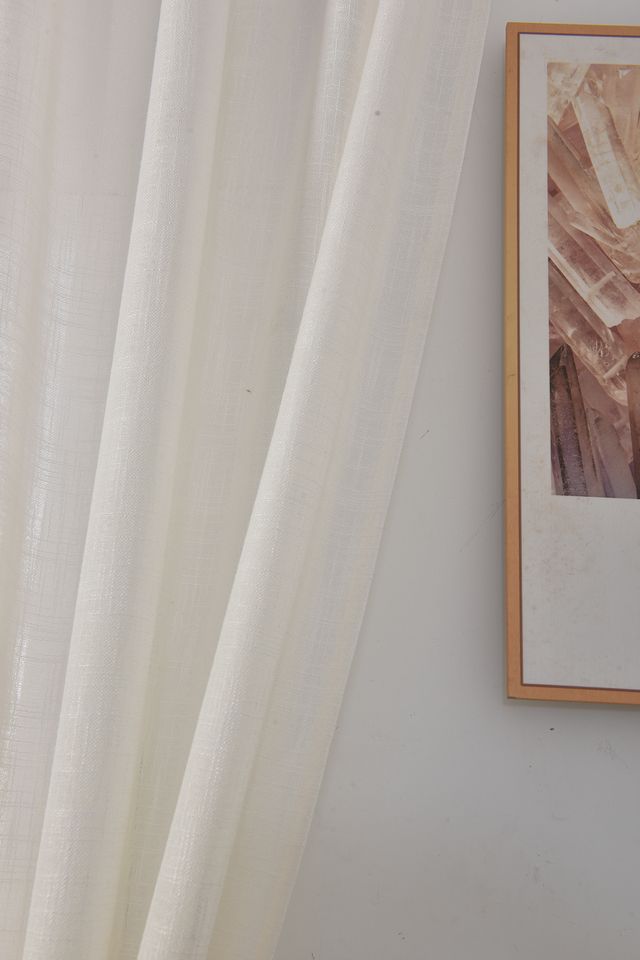 וילון השחלה דגם לידור עשוי דמוי פשתן בצבע שמנת