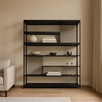 כוננית מדפים עשויה ברזל ופסים בצבע שחור יוקרתי
