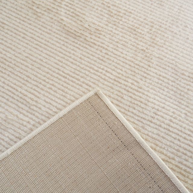 שטיח לסלון דגם קנדיס עשוי פוליאסטר מיוחד