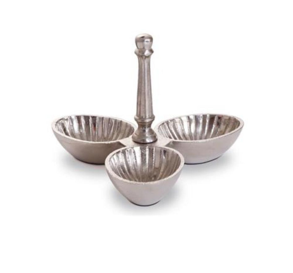 כלי הגשה מחולק עשוי BRASS יוקרתי בצבע כסף 23X23X17 ס"מ