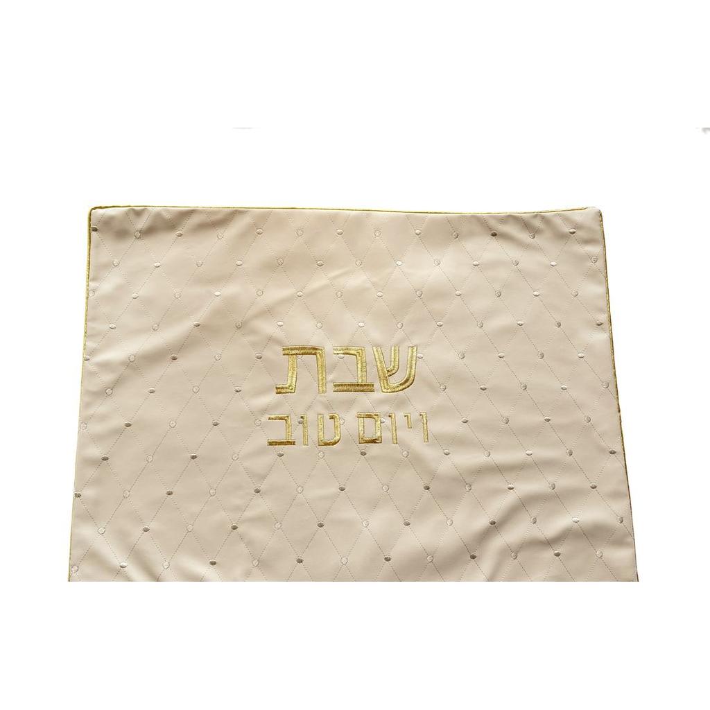 אציל – בז׳