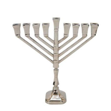 חנוכיה עשויה BRASS בגוון כסוף מיוחד 35X10X39 ס"מ