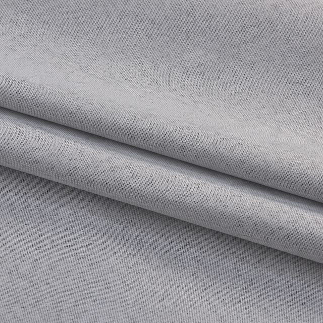 וילון השחלה דגם יעל עשוי פוליאסטר בצבע אפור בהיר