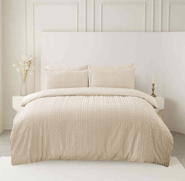 סט מצעים דגם חואן עשוי סאטן אל קמט בצבע בז'