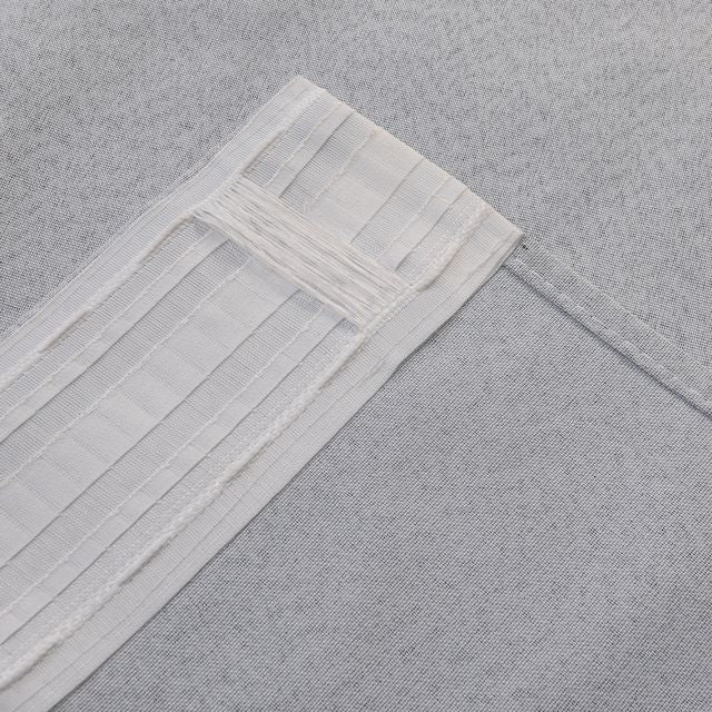 וילון השחלה דגם יעל עשוי פוליאסטר בצבע אפור בהיר