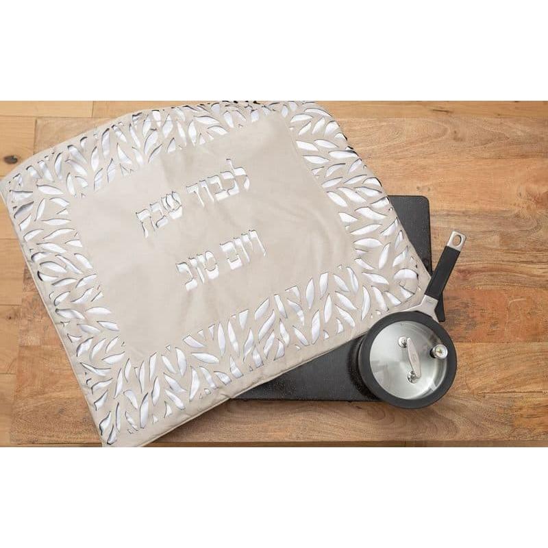 כיסוי פלטה דגם שושן בעיצוב מיוחד בגוון בז' 80X70 ס”מ