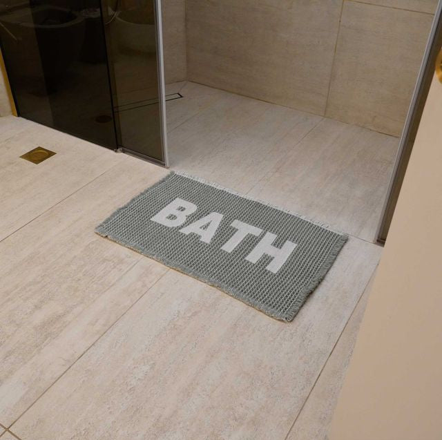 שטיח אמבטיה דגם קוסטה עשוי פוליאסטר בצבע ירוק מרווה