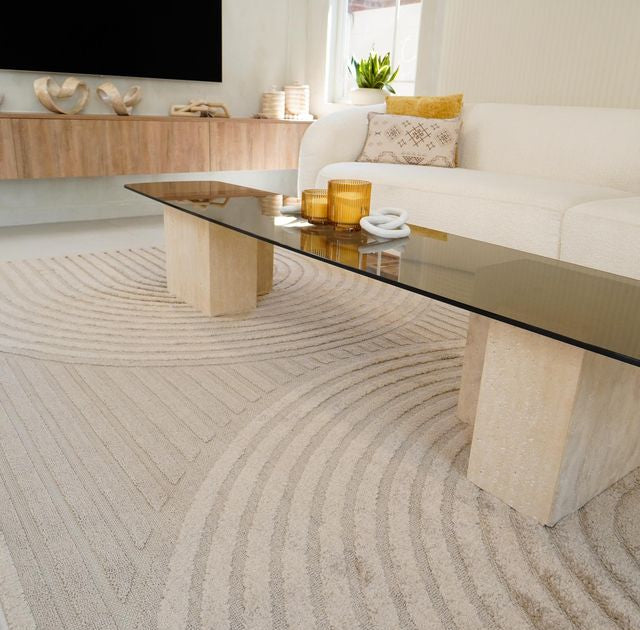 שטיח דגם קיארה עשוי פוליאסטר בעיצוב מרשים