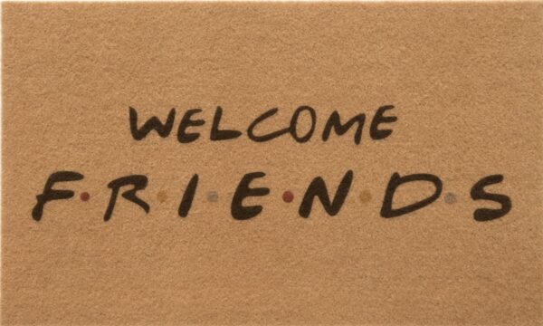 שטיח כניסה לבית דגם קדם עשוי PVC כיתוב WELCOME FRIENDS