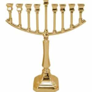 חנוכיה מיוחדת עשויה BRASS בגוון זהב 70X52X19 ס”מ