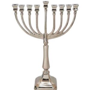 חנוכיה עשויה BRASS בגוון כסף מיוחד 52X37X14 ס"מ